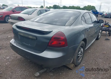 2005 Pontiac Grand Prix z USA, uszkodzony, nr VIN 2G2WP522651324832